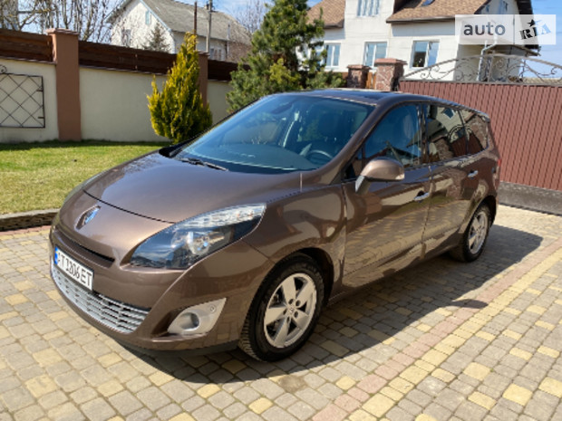 Renault Grand Scenic