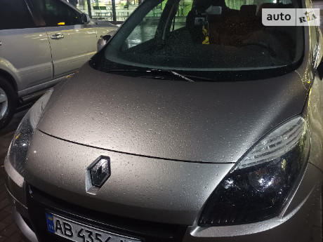 Renault Grand Scenic 2011