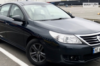 Renault Latitude 2011