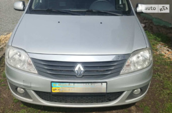 Renault Logan  2012