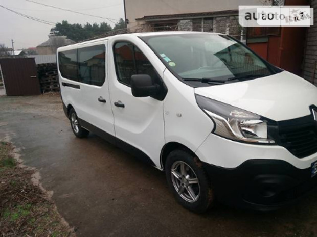 Renault Trafic пасс.