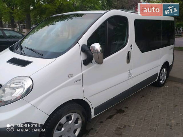 Renault Trafic пасс.