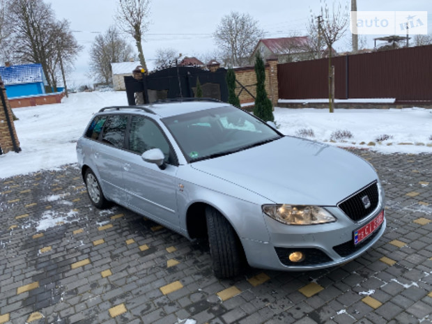 SEAT Exeo