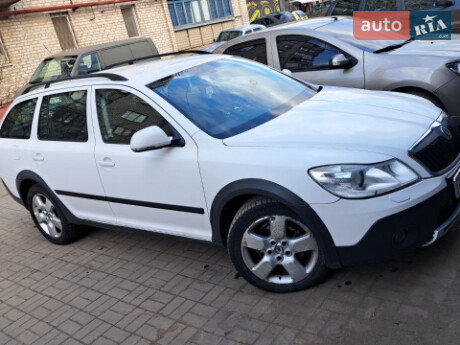Skoda Octavia Scout 2010