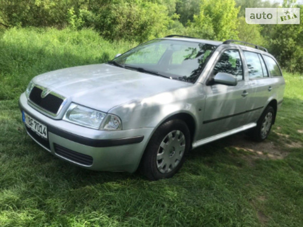 Skoda Octavia Tour