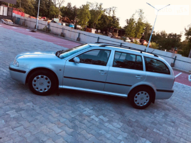 Skoda Octavia Tour