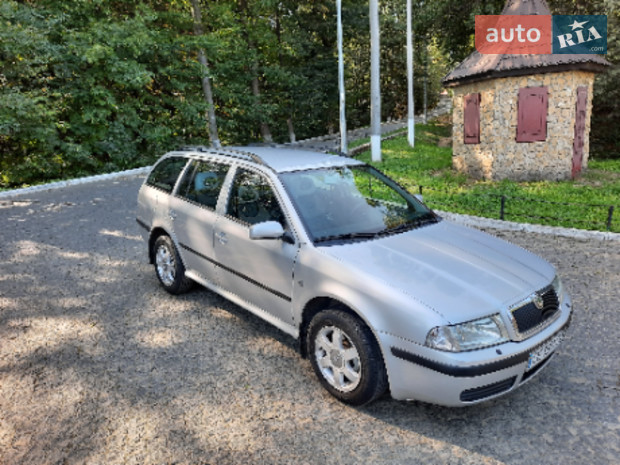 Skoda Octavia Tour