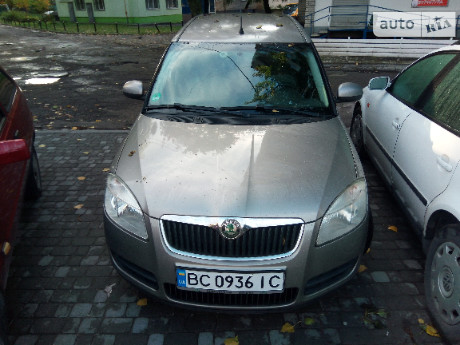 Skoda Roomster Scout 1.9 TDi (2007) review