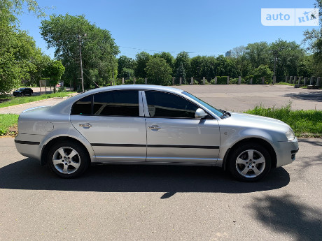 Skoda Superb 2007