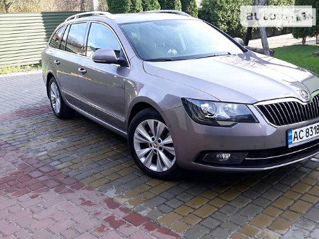 Skoda Superb 2013