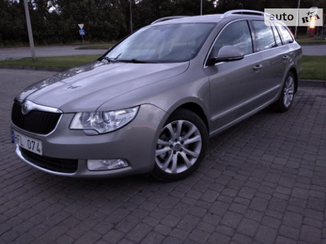 Skoda Superb 2012