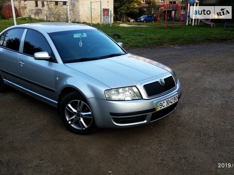 Skoda Superb 2005