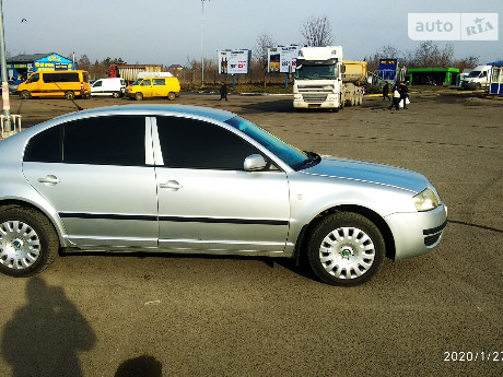 Skoda Superb 2005