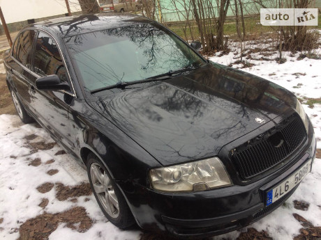 Skoda Superb 2003