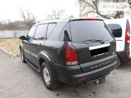 SsangYong Rexton 2004