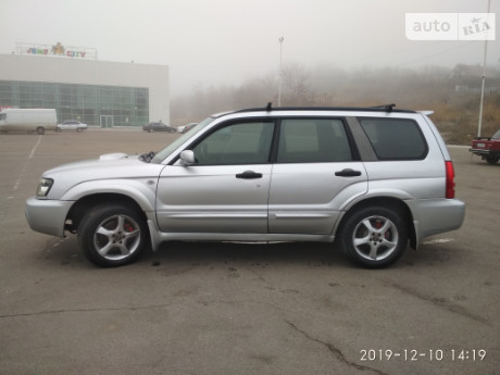 Subaru Forester 2004