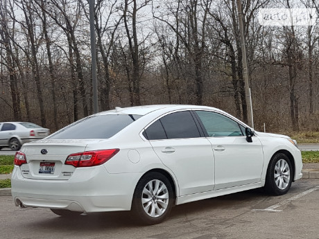 Subaru Legacy 2015