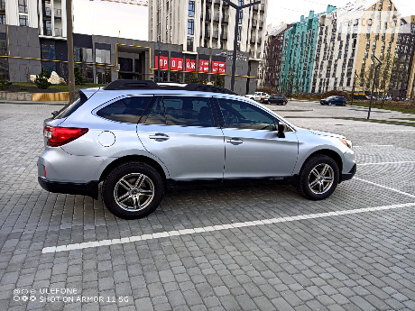 Subaru Outback 2015