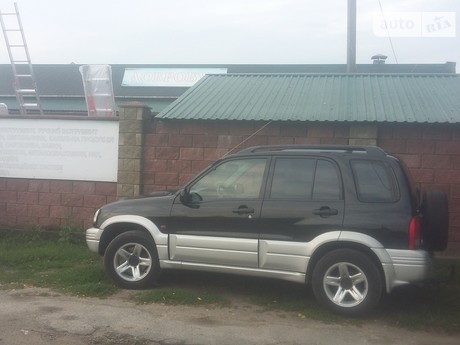 Suzuki Grand Vitara 2000