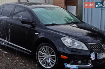 Suzuki Kizashi  2012