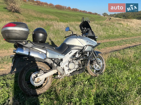 Suzuki V-Strom 650/XT 2004