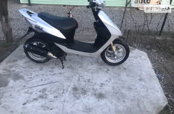 Suzuki ZZ  1999