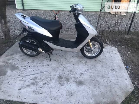 Suzuki ZZ 1999