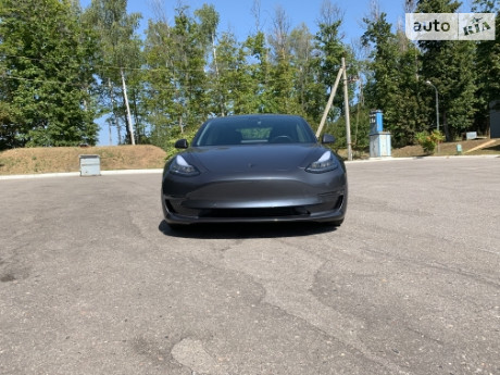 Tesla Model 3 2018