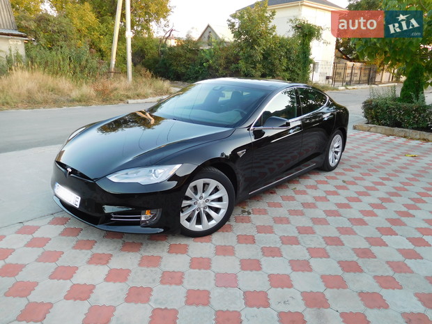 Model S 85 Tesla Model S 85