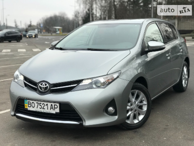 Toyota Auris