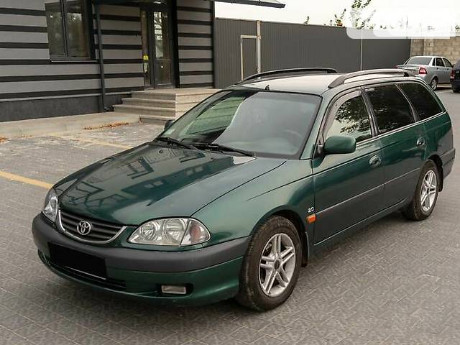 Toyota Avensis 2001