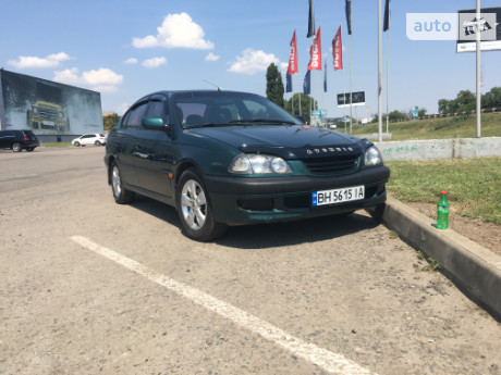 Toyota Avensis 1998