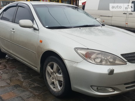 Toyota Camry 2004