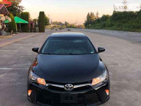 Toyota Camry 2015