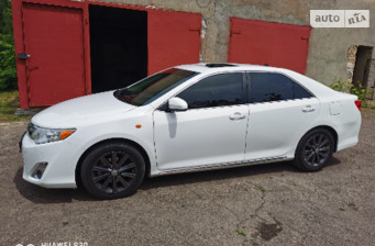 Toyota Camry 2012