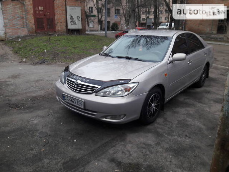 Toyota Camry 2004