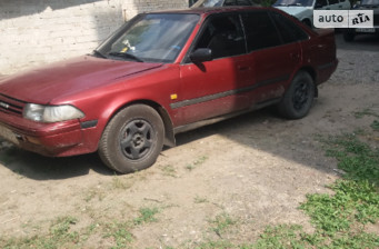 Toyota Carina  1990