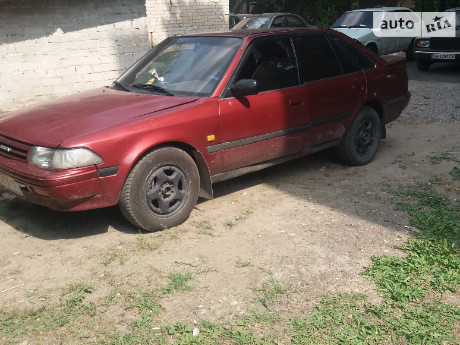 Toyota Carina 1990