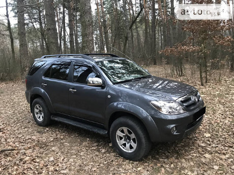 Toyota Fortuner 2007