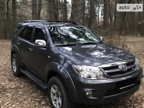 Toyota Fortuner 2007