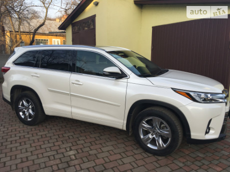 Toyota Highlander 2017