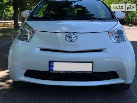Toyota IQ 2009