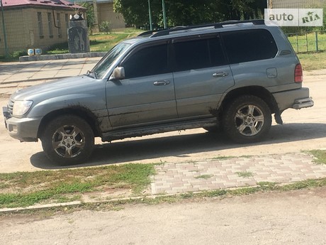 Toyota Land Cruiser 100 2005