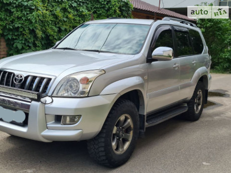 Toyota Land Cruiser Prado 120 2006