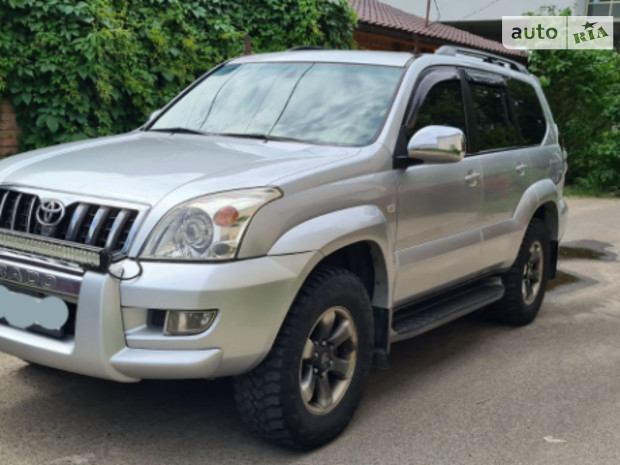 Toyota Land Cruiser Prado 120