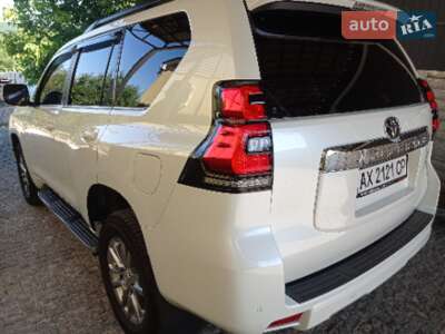 Toyota Land Cruiser Prado