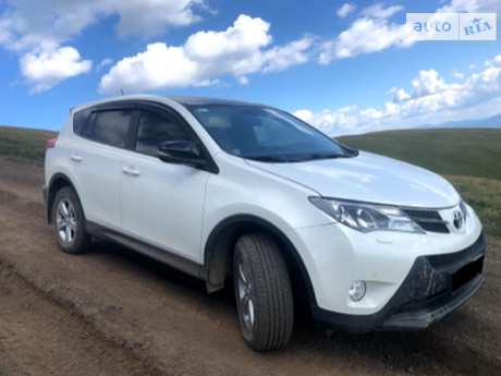 Toyota RAV4 2014