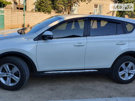 Toyota RAV4 2013