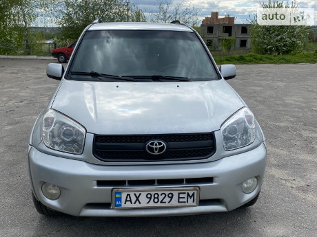 Toyota RAV4 2004