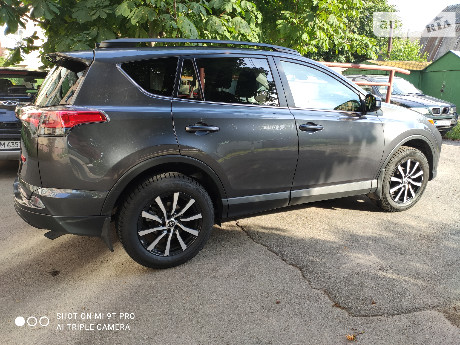 Toyota RAV4 2018